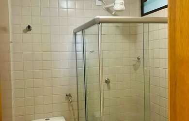 Imagem 8: Imóvel para aluguel possui 55 metros quadrados com 2 quartos em Centro...