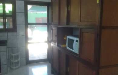 Imagem 8: Alugo para temporada e fins de semana linda casa na praia do estaleiro,...