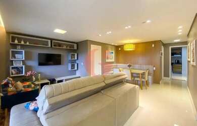 Imagem: O apartamento possui 3 Dormitórios, 4 Banheiros, 2 Vagas na