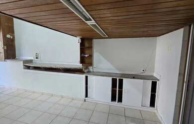 Imagem: O depósito possui 36m² de Área e está localizado em Maracanã