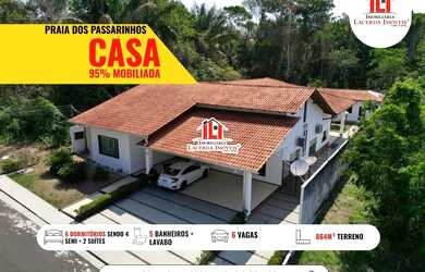 Imagem: A casa em condomínio possui 5 Dormitórios, 5 Banheiros, 5