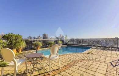 Imagem: O apartamento na cobertura possui 4 Dormitórios, 5 Banheiros