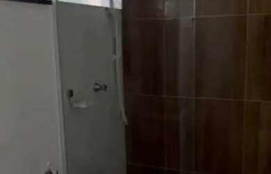 Imagem 5: Sol e Praia Residencial. Piscina, Churrasqueira, VarandaeGuarda roupa