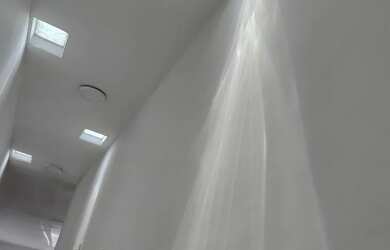 Imagem: A casa possui 2 Dormitórios, 1 Banheiro, 1 Vaga na garagem