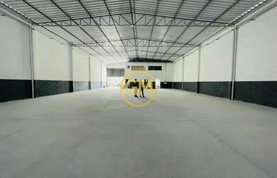 Imagem: O depósito possui 5 Vagas na garagem, 565m² de Área, Imóvel