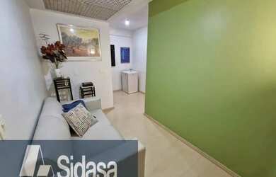 Imagem: O depósito possui 1 Vaga na garagem, 30m² de Área e está