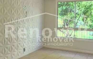 Imagem: O apartamento possui 3 Dormitórios, 1 Banheiro, 1 Vaga na garagem