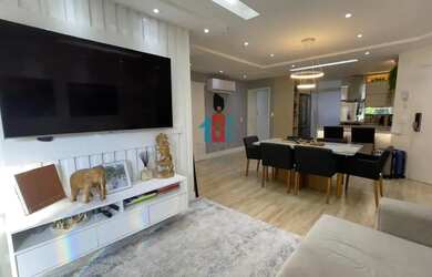 Imagem: O apartamento possui 3 Dormitórios, 2 Banheiros, 2 Vagas na