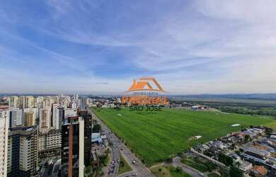 Imagem: O depósito possui 3 Vagas na garagem, 110m² de Área e está