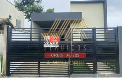 Imagem: A casa possui 2 Dormitórios, 1 Banheiro, 1 Vaga na garagem