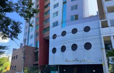 Imagem: O apartamento possui 3 Dormitórios, 2 Banheiros, 3 Vagas na