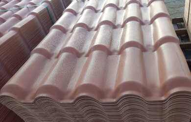 Imagem: A casa possui 3 Dormitórios, 3 Banheiros, 2 Vagas na garagem