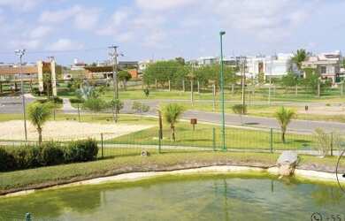 Imagem: O terreno possui 855m² de Área e está localizado em Paço