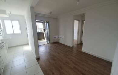 Imagem: O apartamento possui 2 Dormitórios, 2 Banheiros, 2 Vagas na