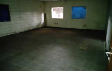 Imagem: O depósito possui 750m² de Área e está localizado em Vila