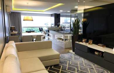 Imagem: O apartamento possui 3 Dormitórios, 4 Banheiros, 3 Vagas na