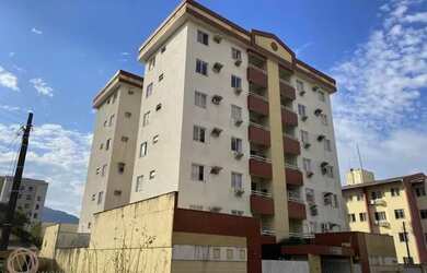 Imagem: O apartamento possui 1 Dormitório, 2 Banheiros, 2 Vagas na