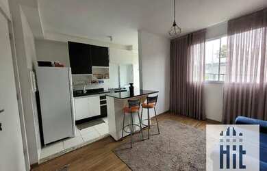 Imagem: O apartamento possui 2 Dormitórios, 1 Banheiro, 1 Vaga na garagem