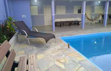 Imagem: A casa possui 2 Dormitórios, 2 Banheiros e 140m² de Área