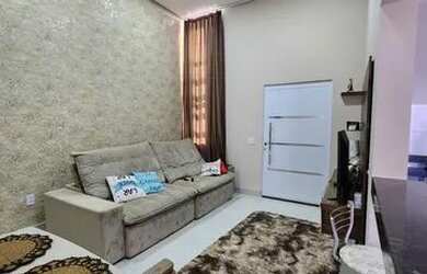 Imagem: A casa em condomínio possui 3 Dormitórios, 3 Banheiros, 2