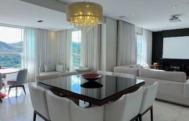 Imagem: O apartamento possui 4 Dormitórios, 5 Banheiros, 3 Vagas na