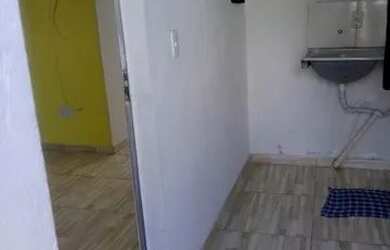 Imagem: A casa possui 1 Dormitório, 1 Banheiro e está localizado