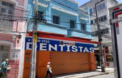 Imagem: O depósito possui 1.205m² de Área e está localizado em