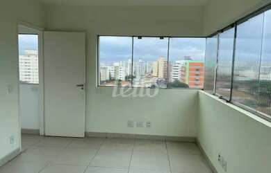 Imagem: O depósito possui 1 Vaga na garagem e 44m² de Área e está