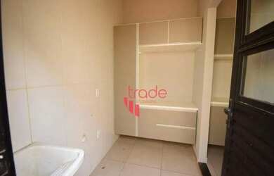 Imagem 15: Casa em Condomínio Fechado para Alugar de 03 Quartos no Bairro Bonfim...