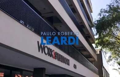 Imagem: O depósito possui 1 Vaga na garagem, 46m² de Área e está