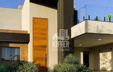 Imagem: A casa em condomínio possui 3 Dormitórios, 4 Banheiros, 2