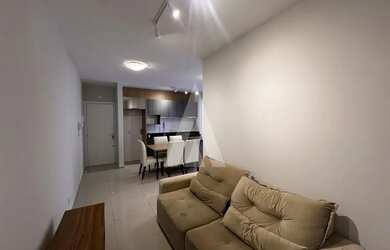 Imagem: O apartamento possui 2 Dormitórios, 2 Banheiros, 2 Vagas na