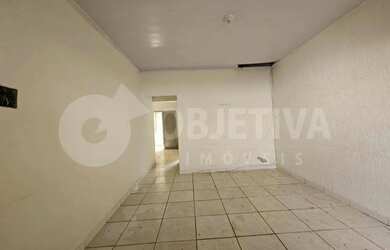 Imagem 8: Casa para aluguel, 3 quartos, 2 vagas, JARDIM DAS PALMEIRAS - UBERLANDIA/MG