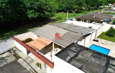 Imagem 6: Casa Térrea com 3 Qts 1 Suíte no Adrianópolis/ Piscina com Cascata/...