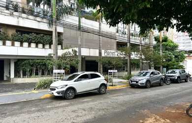 Imagem: O apartamento possui 3 Dormitórios, 4 Banheiros, 2 Vagas na