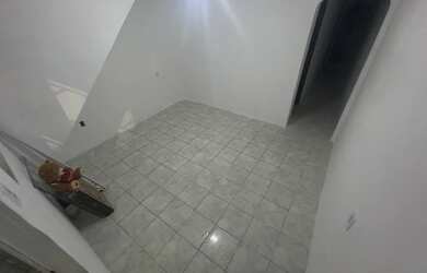 Imagem: A casa para alugar possui 2 Dormitórios e 1 Banheiro e está