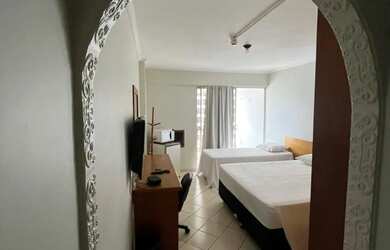 Imagem: O apartamento possui 1 Dormitório, 1 Banheiro, 43m² de Área