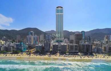 Imagem: O depósito possui 1 Vaga na garagem, 176m² de Área e está