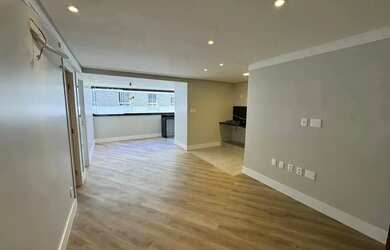 Imagem: O apartamento possui 2 Dormitórios, 3 Banheiros, 1 Vaga na