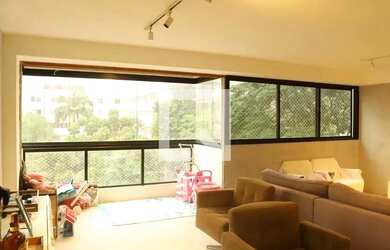 Imagem: O apartamento possui 4 Dormitórios, 4 Banheiros, 2 Vagas na