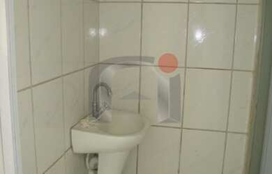 Imagem 4: SALÃO DE ESQUINA. 25m² de Área