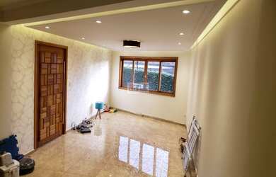 Imagem: A casa possui 2 Dormitórios, 1 Banheiro, 1 Vaga na garagem