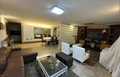 Imagem: O apartamento possui 3 Dormitórios, 3 Banheiros, 3 Vagas na