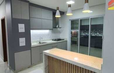 Imagem: A casa em condomínio possui 3 Dormitórios, 5 Banheiros, 4