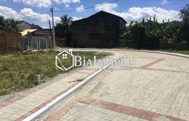 Imagem: O terreno possui 120m² de Área e está localizado em Campo