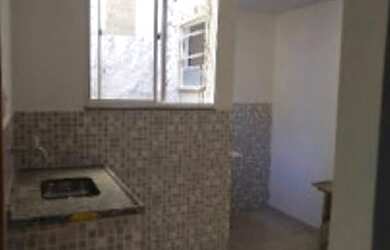 Imagem: A kitnet possui 1 Dormitório, 1 Banheiro e está localizado