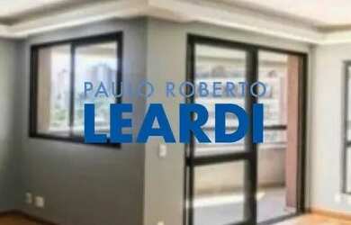 Imagem: O apartamento possui 3 Dormitórios, 5 Banheiros, 2 Vagas na