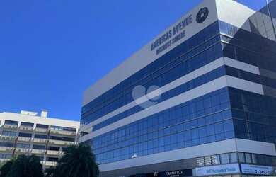 Imagem: O depósito possui 2 Vagas na garagem, 87m² de Área e está