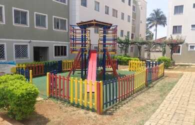 Imagem: O apartamento possui 1 Dormitório, 1 Banheiro, 1 Vaga na garagem