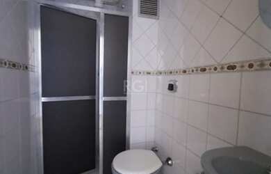 Imagem 5: Apartamento de 2 dormitórios no bairro cavalhada, com garagem